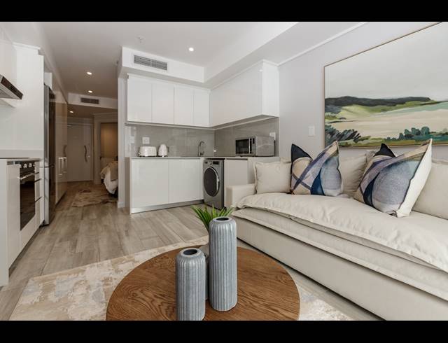 0.5 BEDROOM APARTMENT FOR SALE IN UMHLANGA CENTRAL